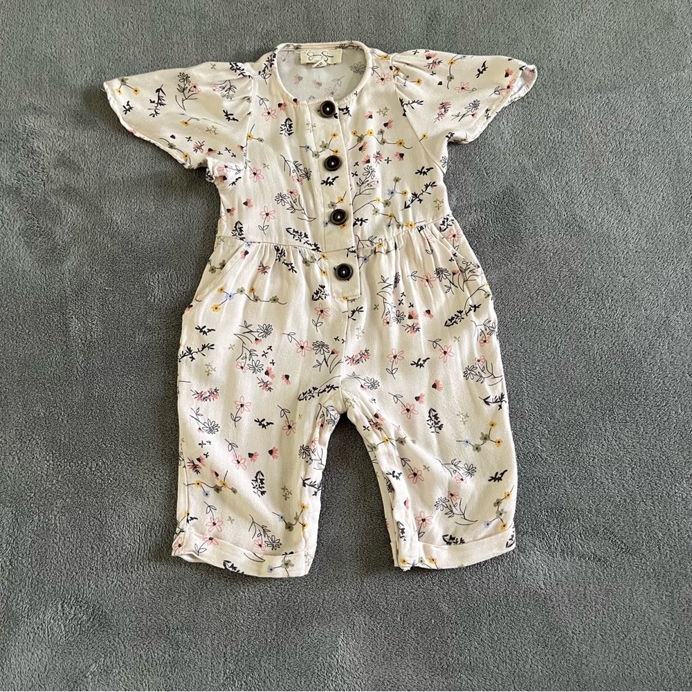 Jessica Simpson Baby Girls Ruffle Sleeve Floral Romper Size 12M